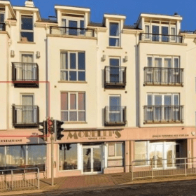 Prom apartment with stunning views in popular Portstewart
